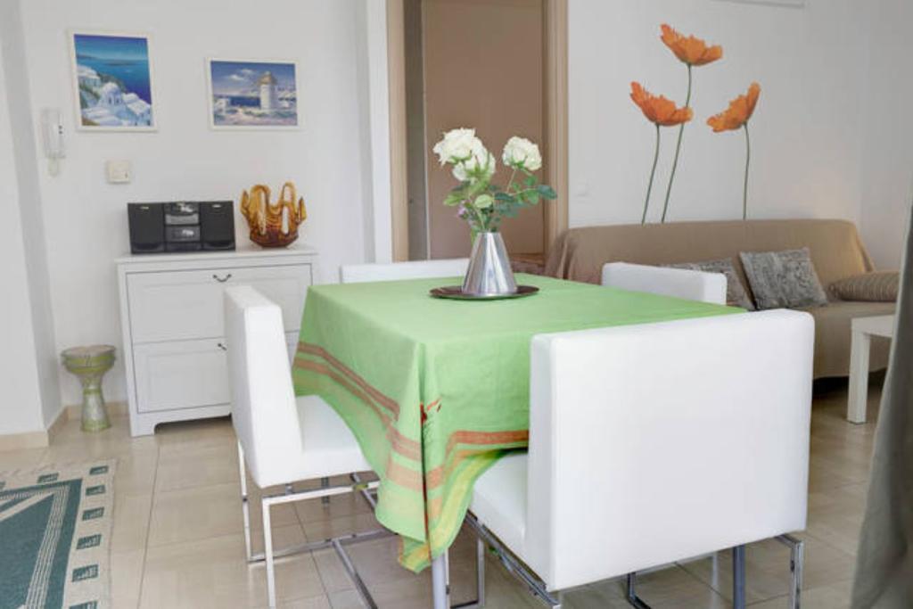 Thelma'S Apartment Atenas Exterior foto